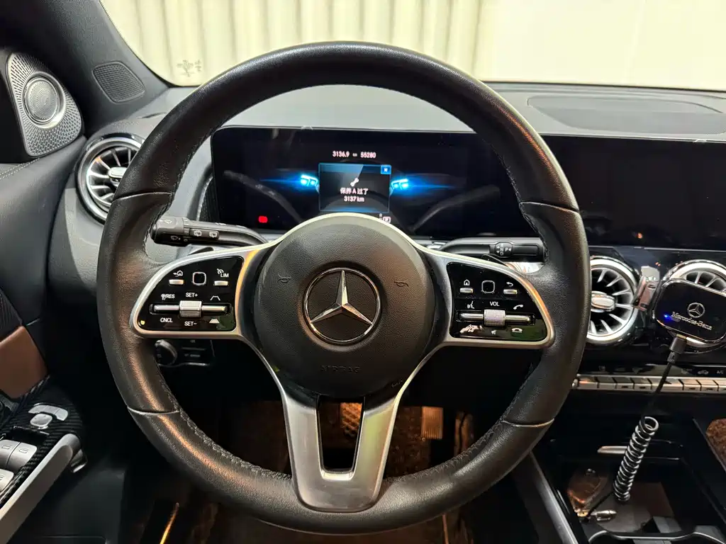 Mercedes-Benz GLB 2022 — фото 19