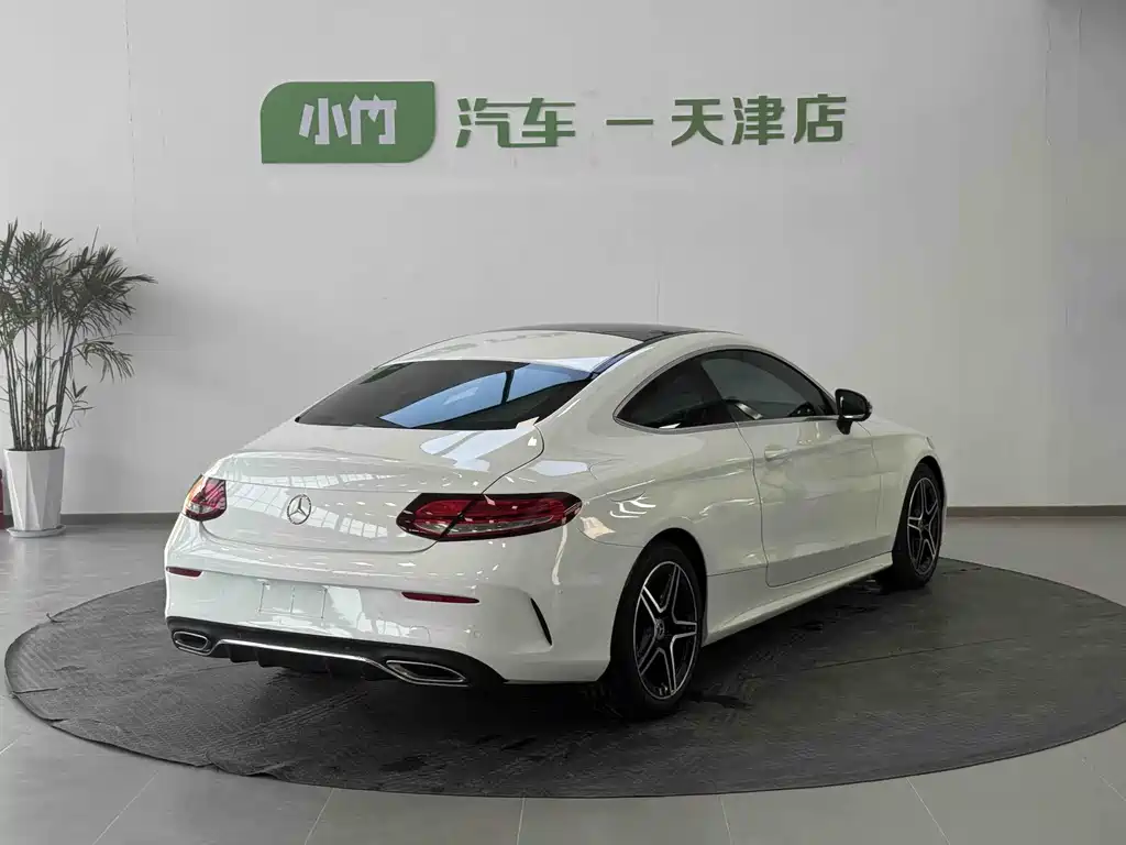 Mercedes-Benz C-Class 2021