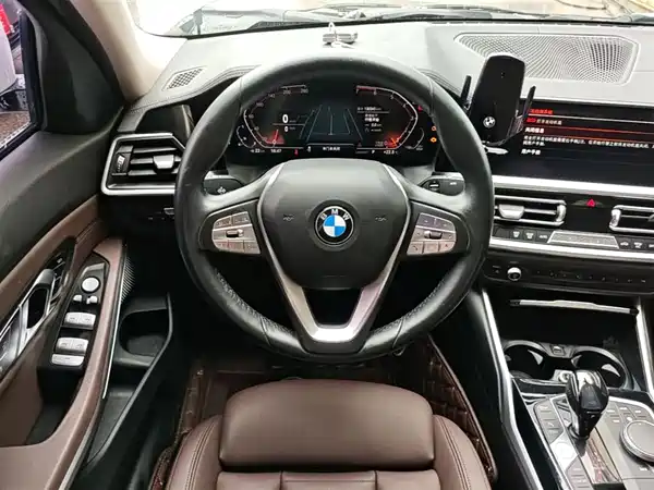 BMW 3 Series 2020