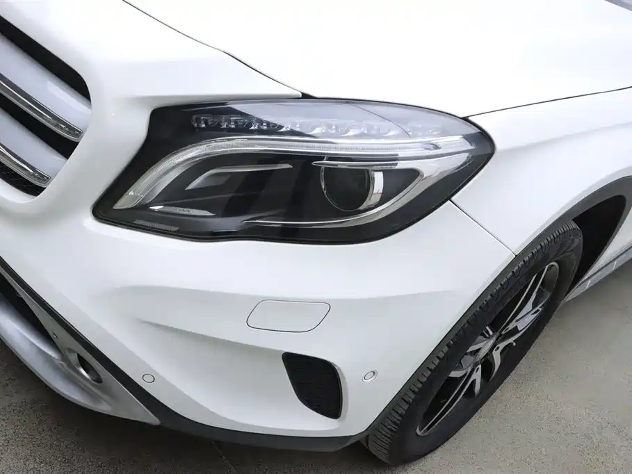 Mercedes-Benz GLA 2016 — фото 32