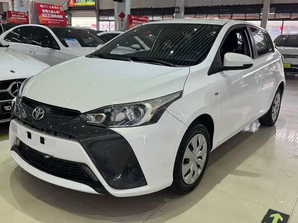 Toyota Yaris L 2016