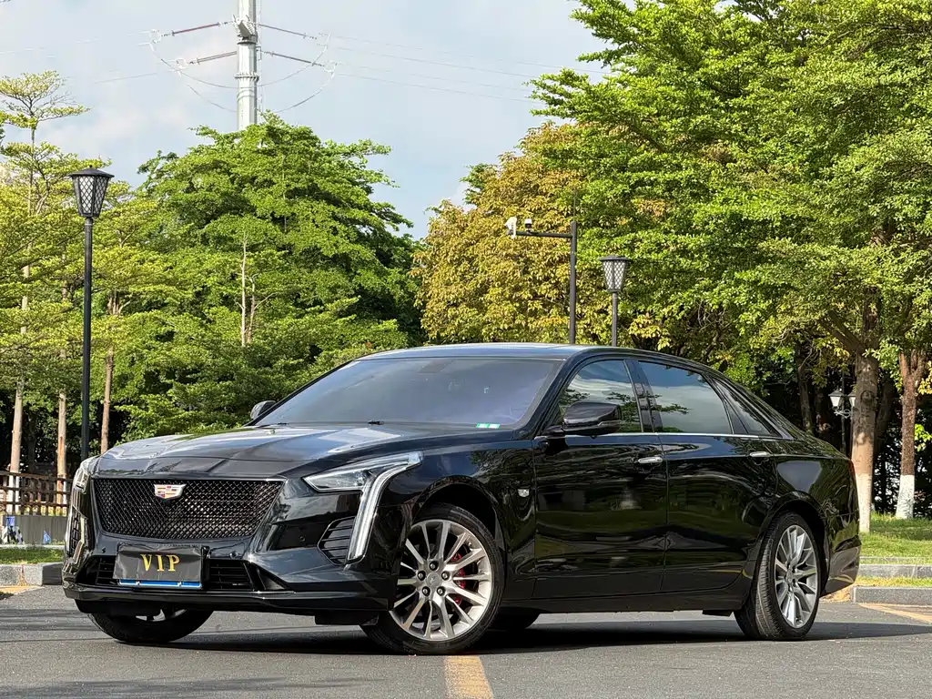 Cadillac CT6 2021 — фото 1