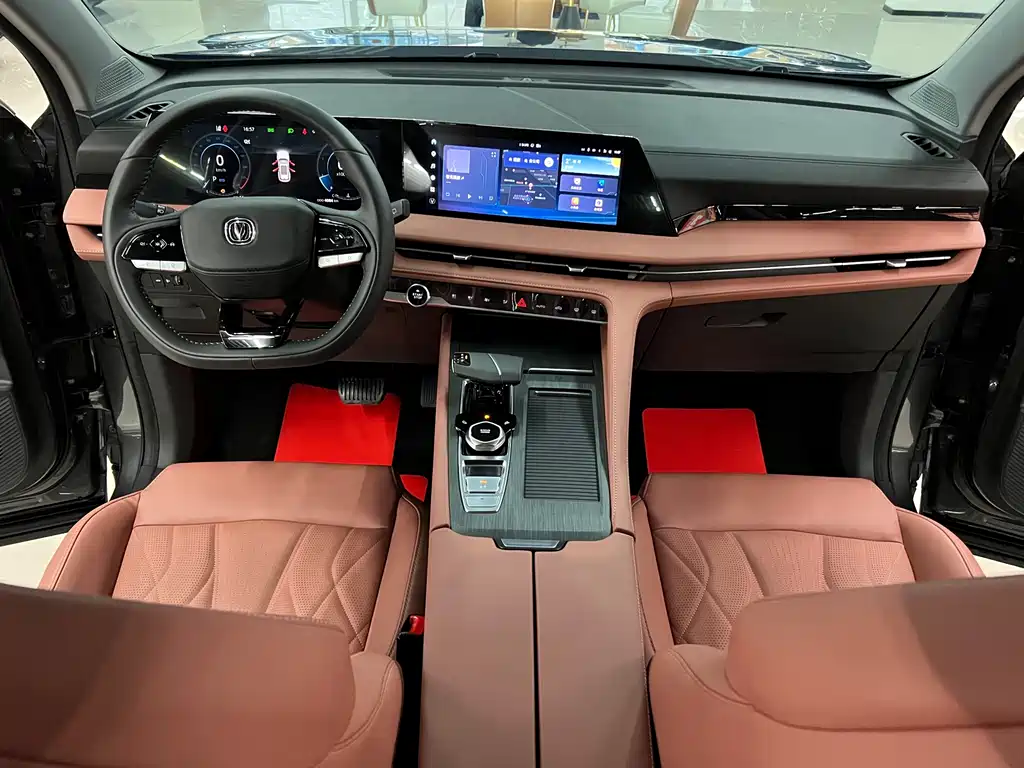 Changan CS75 PLUS 2025 — фото 11