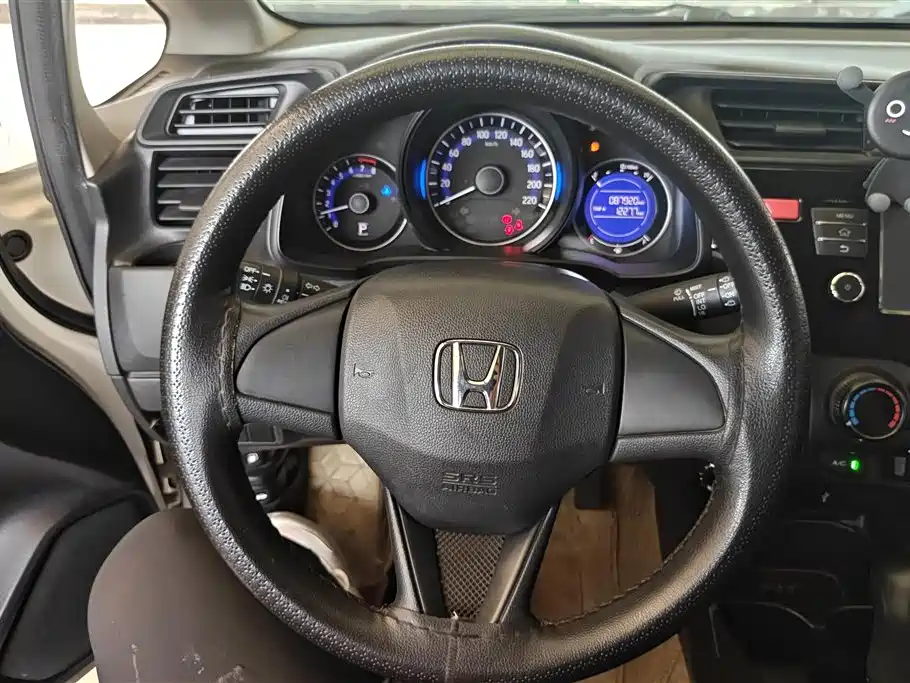 Honda Fit 2016 — фото 15