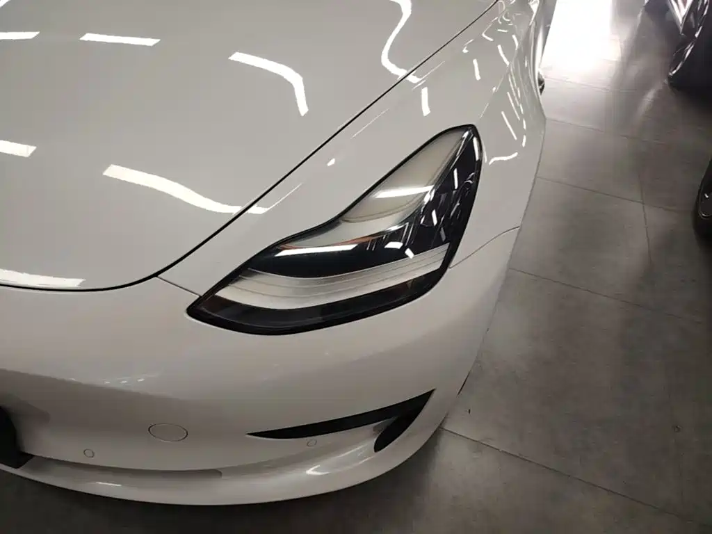 Tesla Model 3 2020 — фото 24