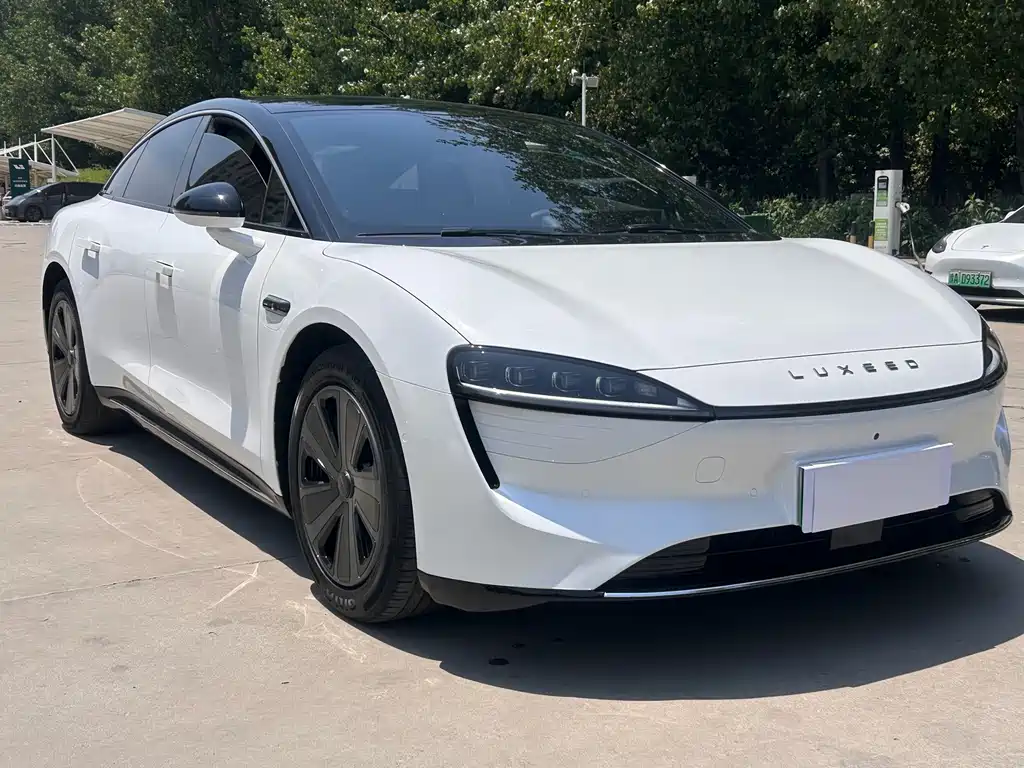 Luxeed Zhijie S7 2024