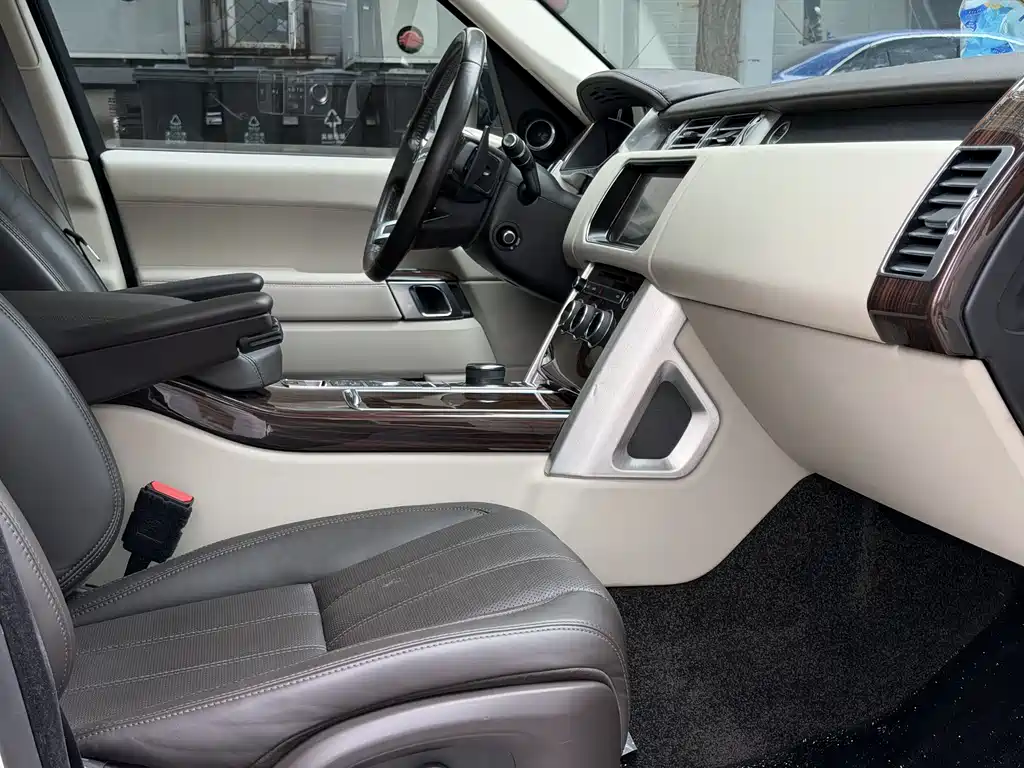Land Rover Range Rover 2017 — фото 10