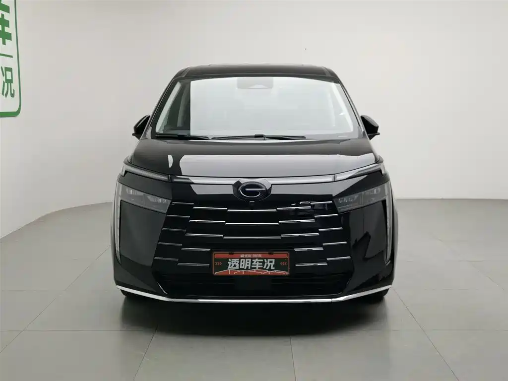 GAC Motor E8 PHEV 2024 — фото 3