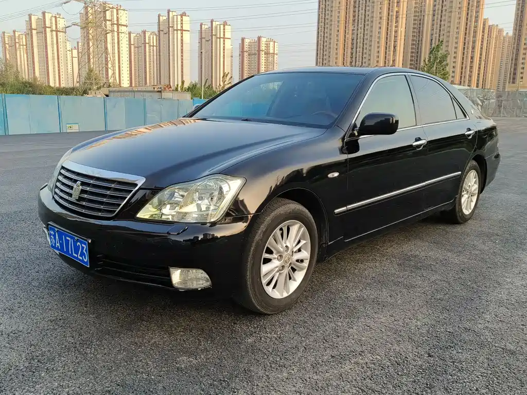 Toyota Crown 2008