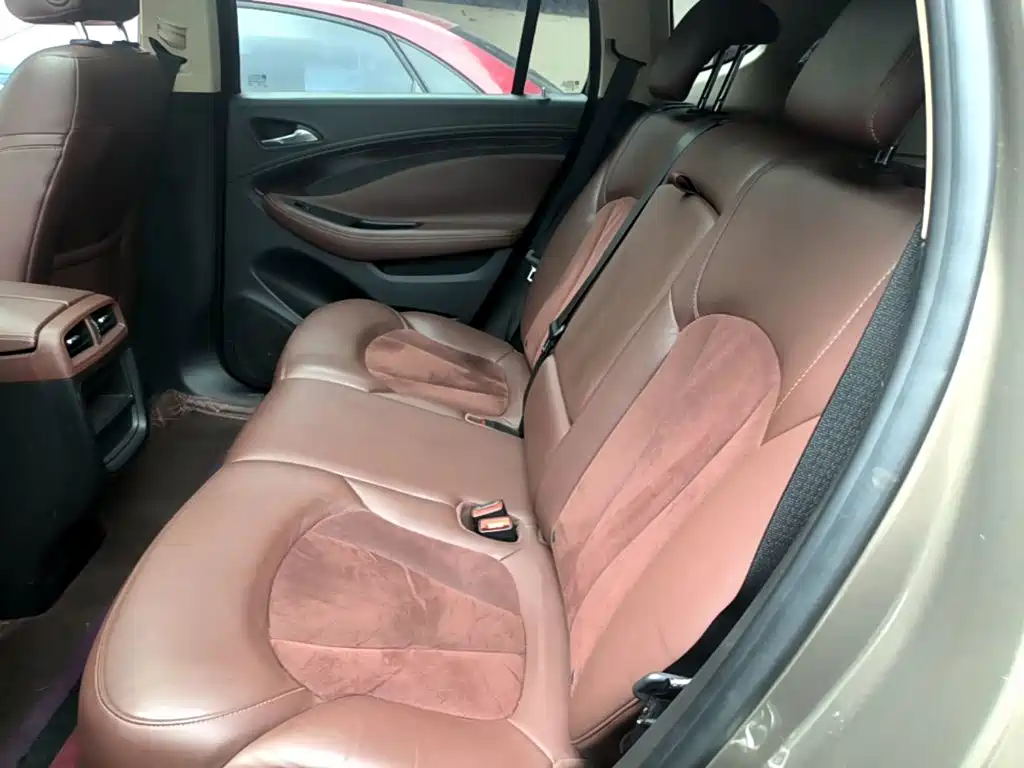Buick Envision Plus 2017 — фото 17