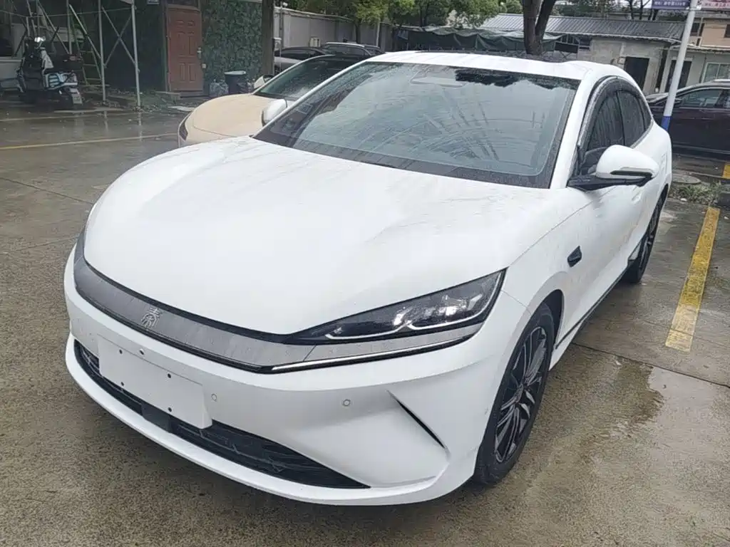 BYD Qin L 2025 — фото 2