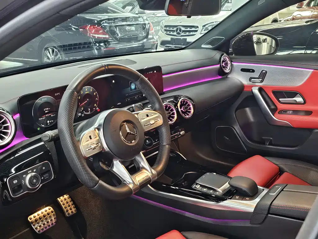 Mercedes-Benz A-Class AMG 2023 — фото 8