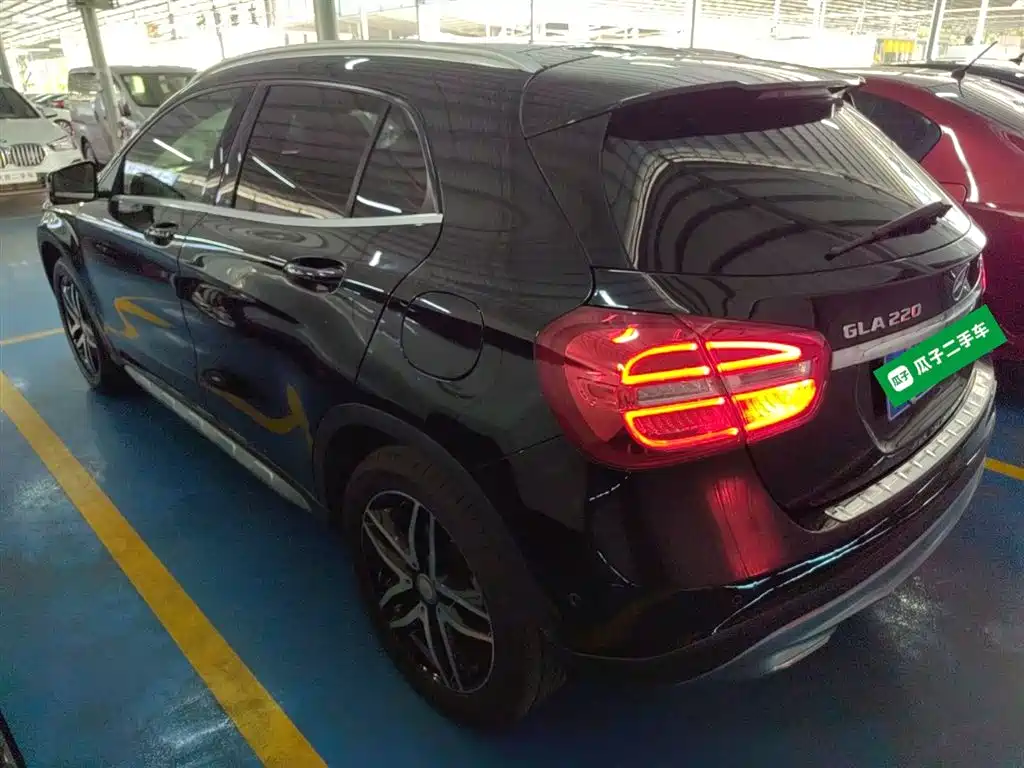 Mercedes-Benz GLA 2017 — фото 5