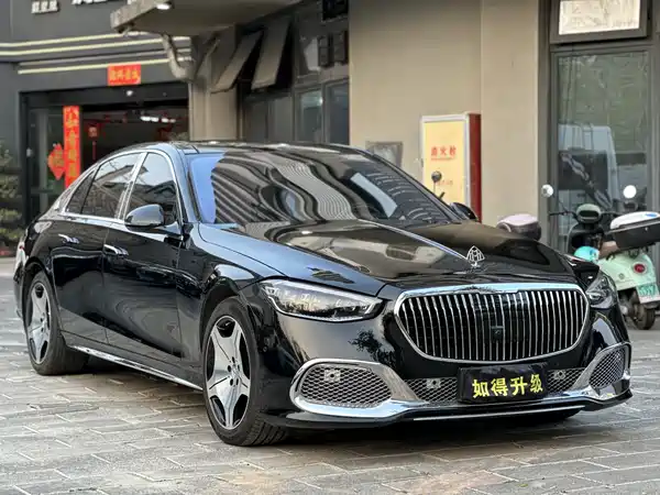 Mercedes-Benz S-Class 2012