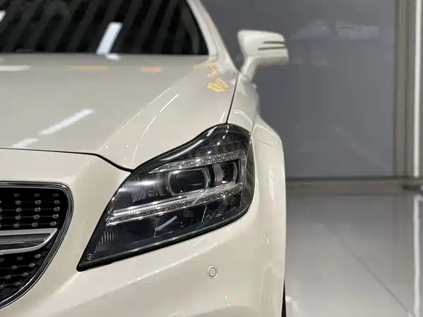 Mercedes-Benz CLS 2015