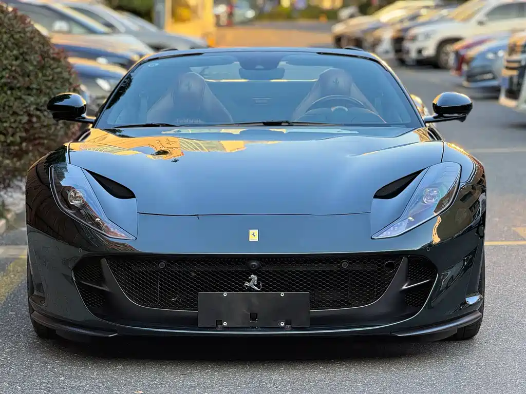 Ferrari 812 2023 — фото 2