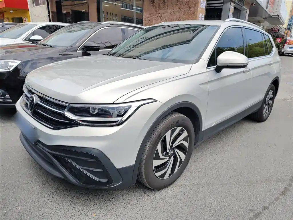 Volkswagen Tiguan L 2025 — фото 2