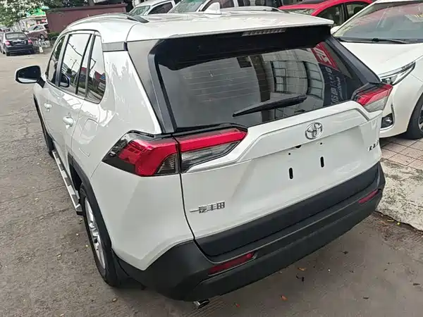 Toyota RAV4 2023