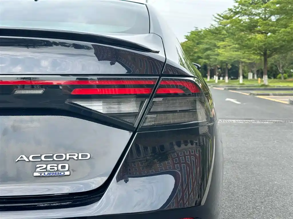 Honda Accord 2024 — фото 15