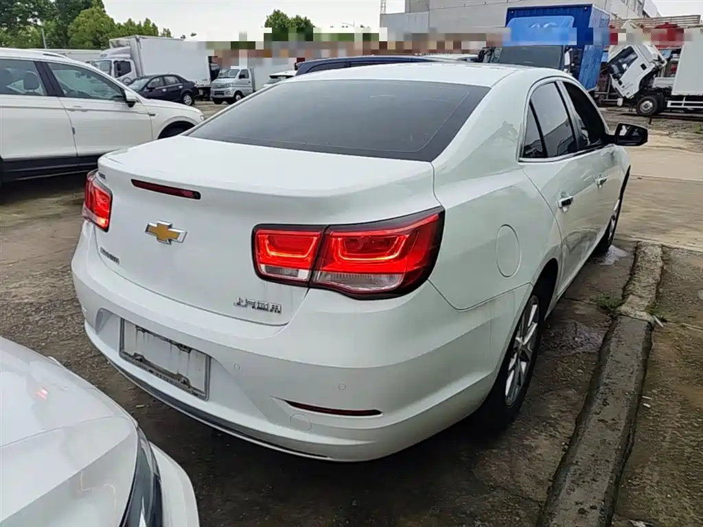 Chevrolet Malibu 2018 — фото 7