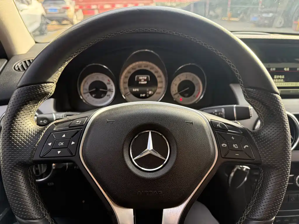 Mercedes-Benz GLK-Class 2014 — фото 11