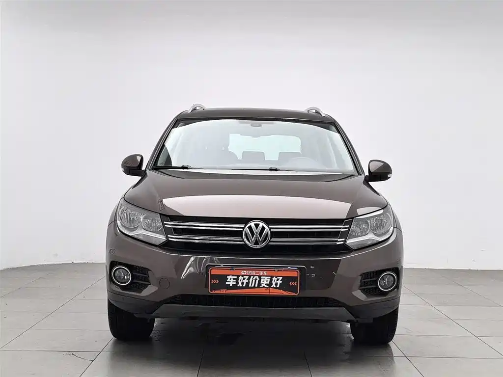Volkswagen Tiguan 2012 — фото 3