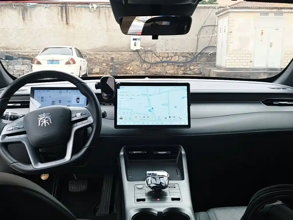 BYD Qin PLUS 2025 — фото 10