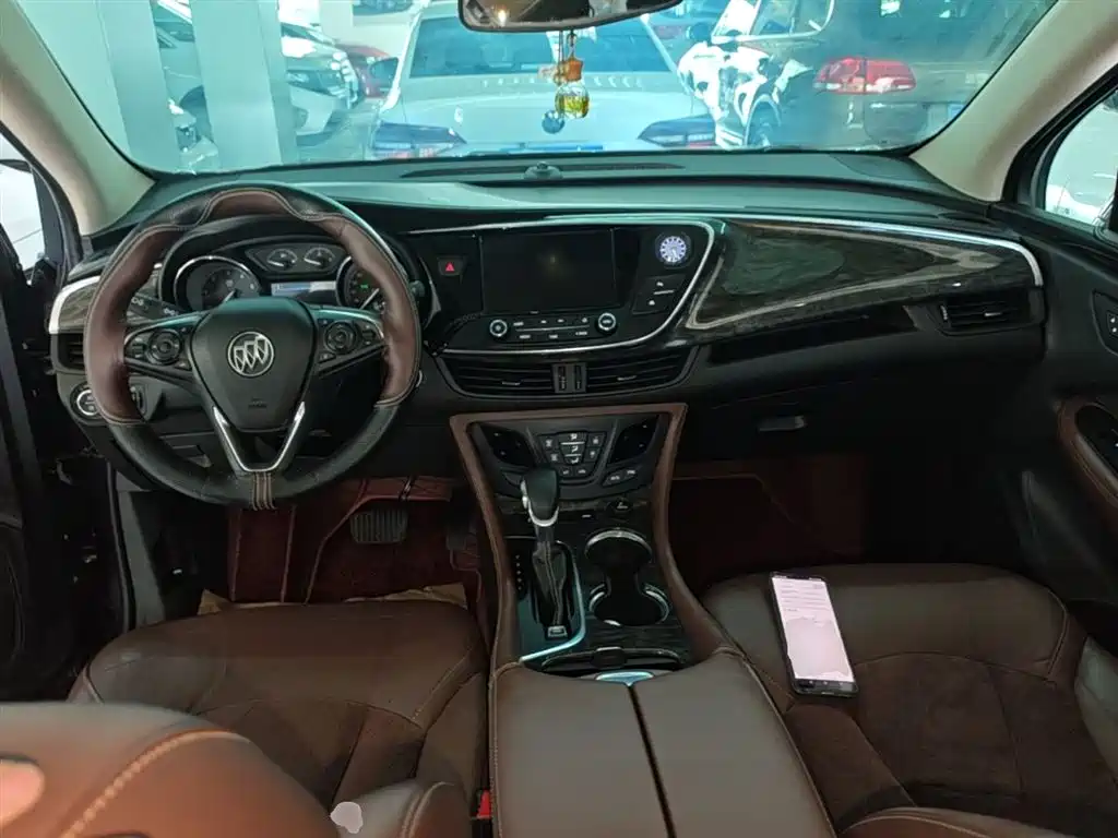 Buick Envision Plus 2016 — фото 10