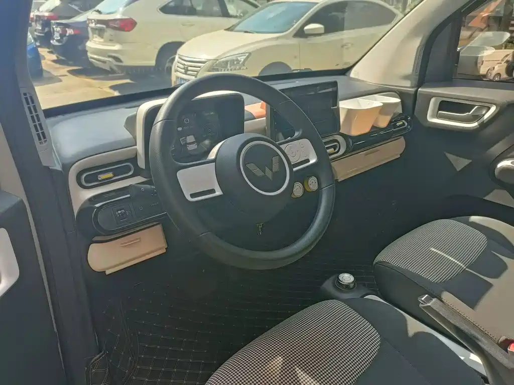 Wuling MINIEV 2025