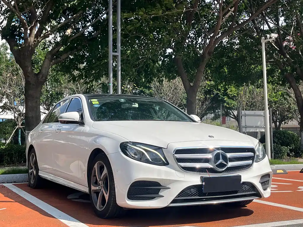 Mercedes-Benz E-Class 2018 — фото 3