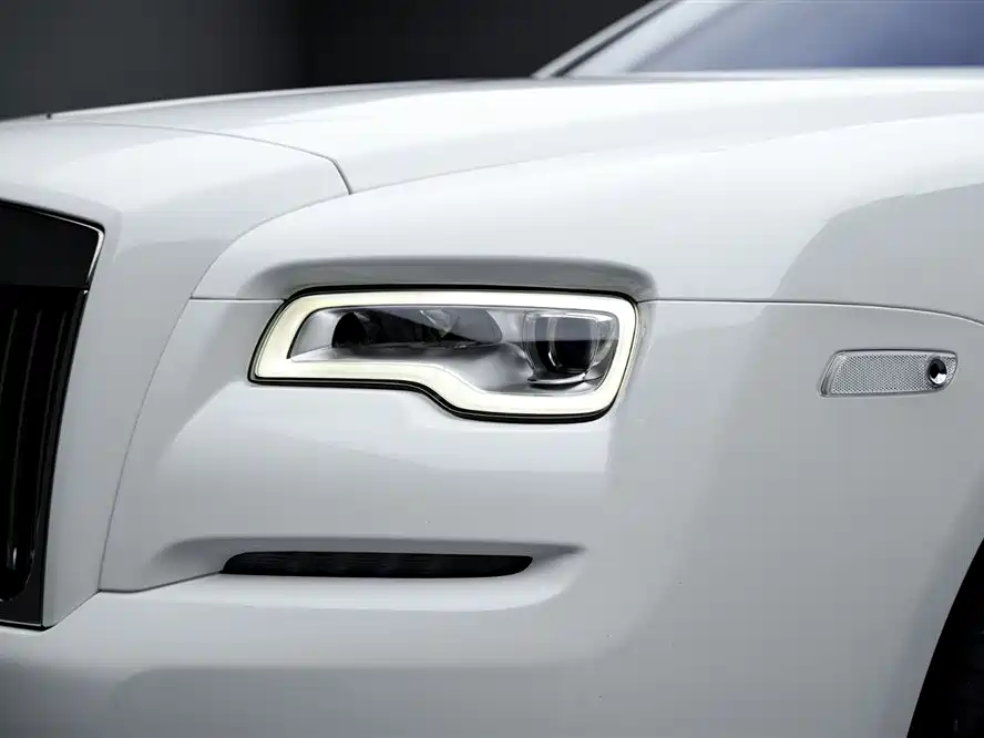 Rolls-Royce Wraith 2018 — фото 6