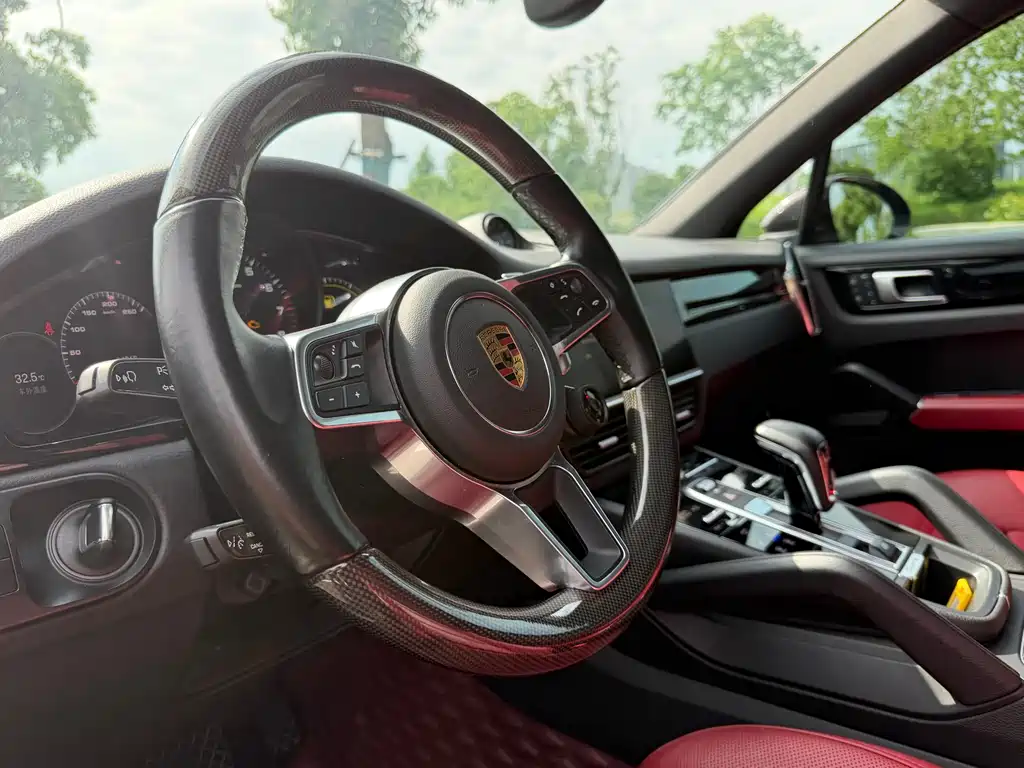 Porsche Cayenne 2022 — фото 13