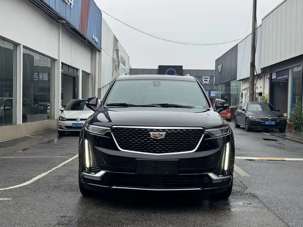 Cadillac XT6 2020 — фото 7