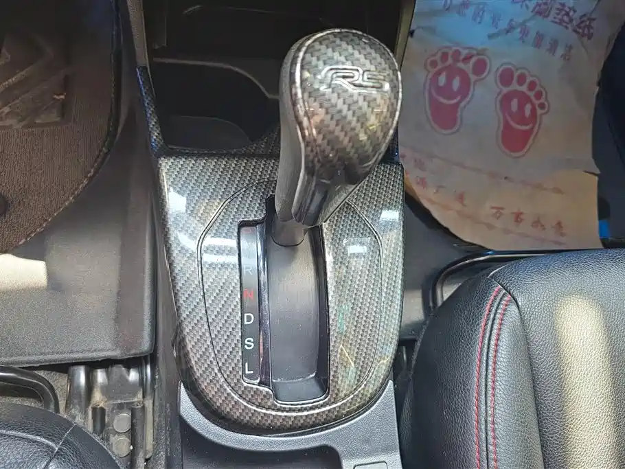 Honda Fit 2016 — фото 16