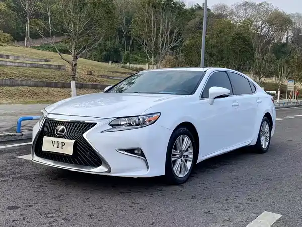 Lexus ES 2014
