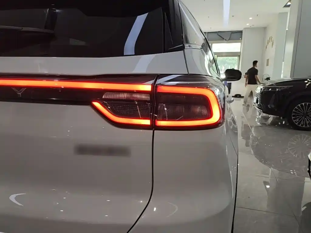 Chery Tiggo 7 PLUS 2023 — фото 8