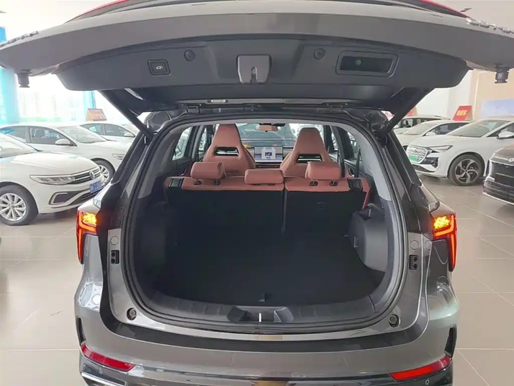 Changan CS75 PLUS 2025 — фото 19