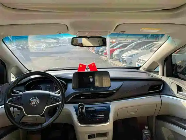 Buick GL8 2021