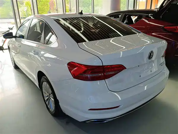 Volkswagen Lavida 2021