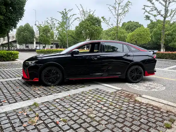 Dongfeng Yixuan MAX 2021