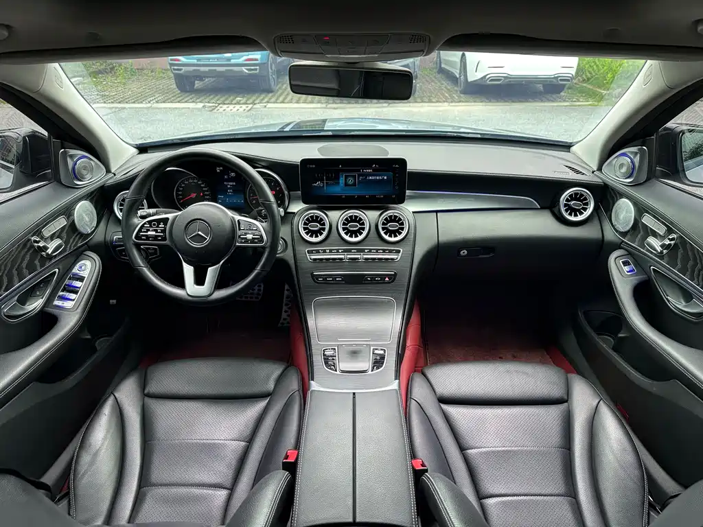 Mercedes-Benz C-Class 2019 — фото 11