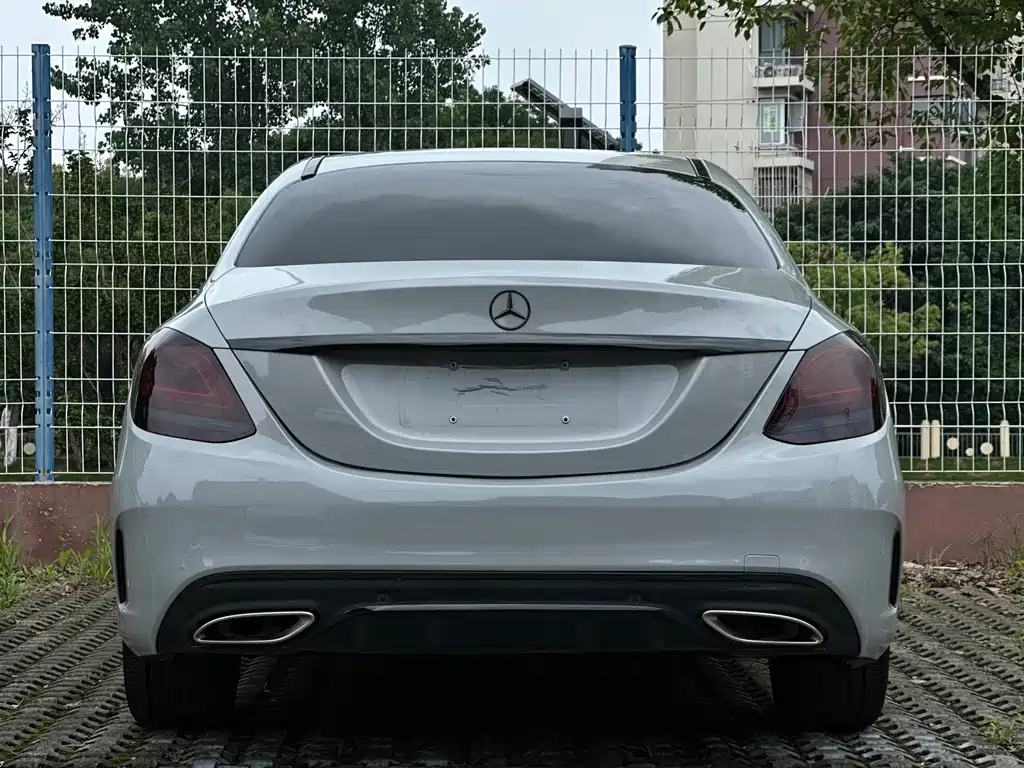 Mercedes-Benz C-Class 2019 — фото 21