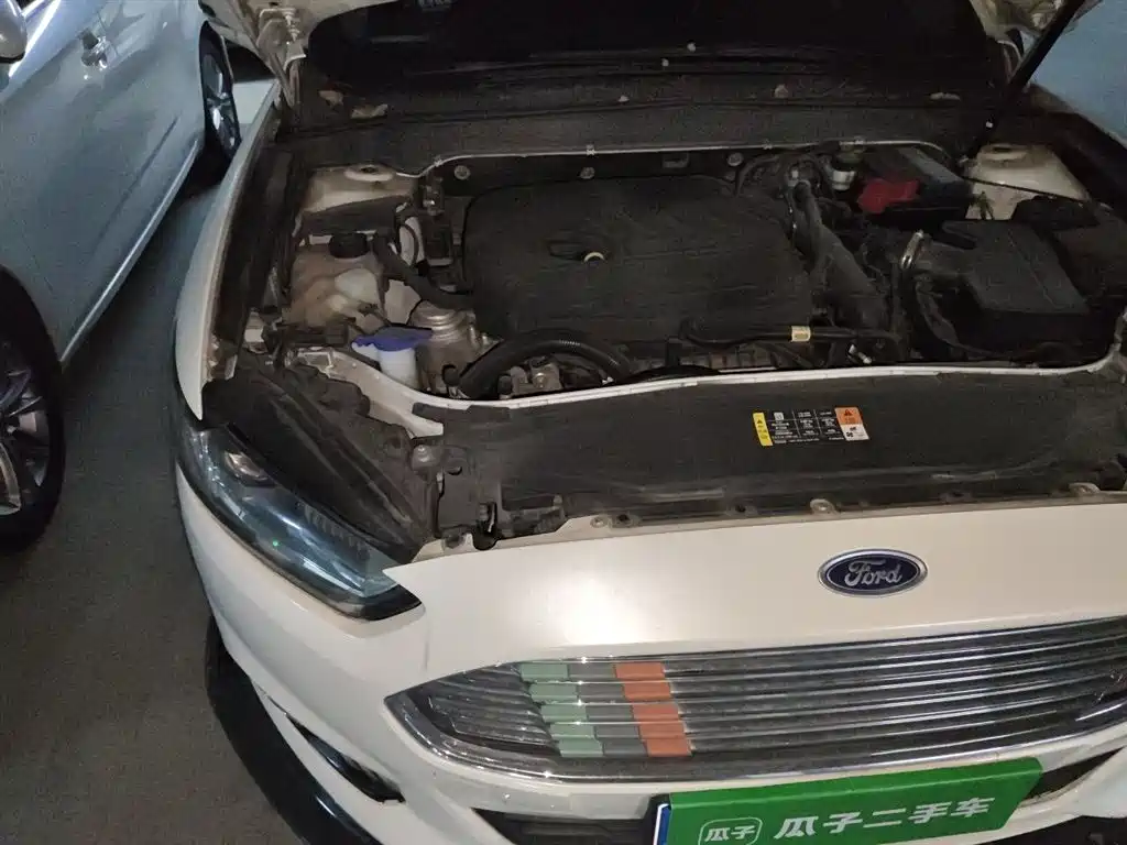 Ford Mondeo 2015 — фото 20