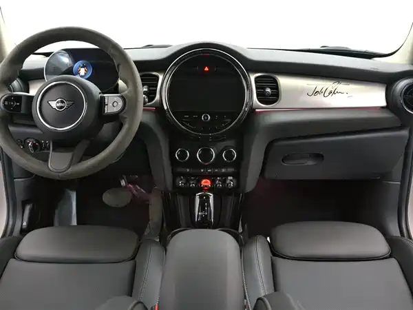MINI MINI 2022