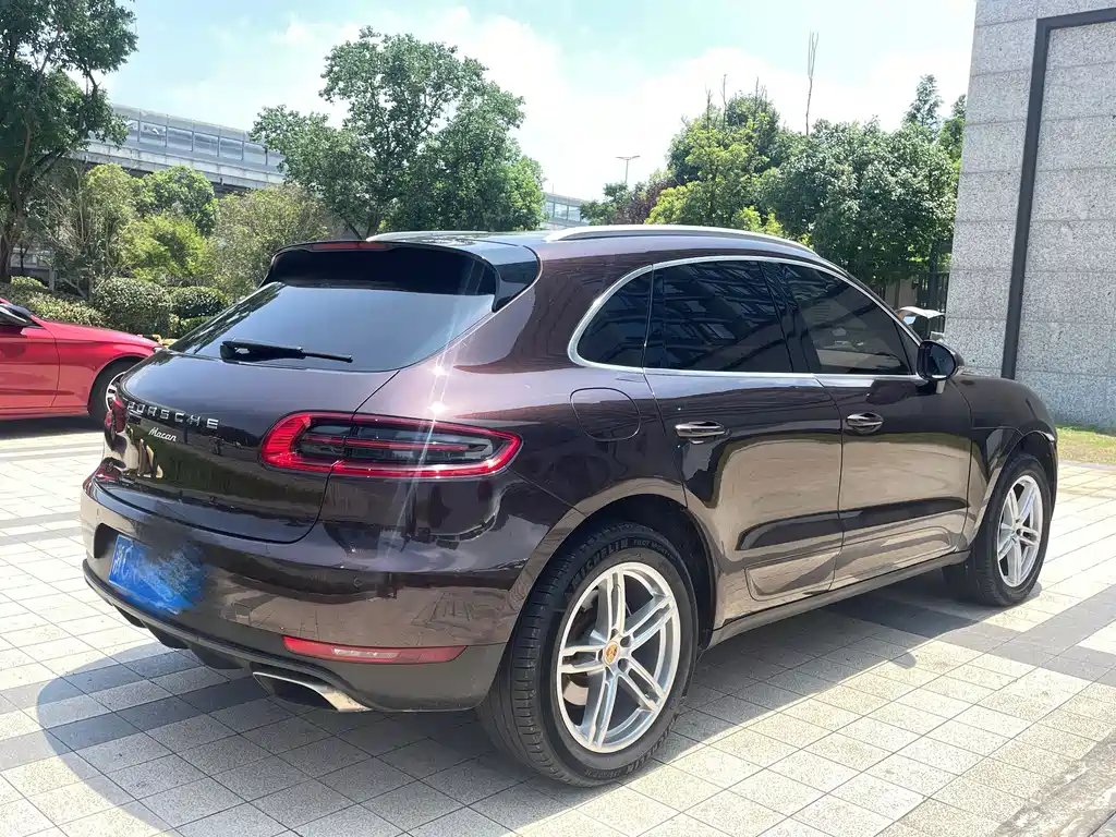 Porsche Macan 2014 — фото 15
