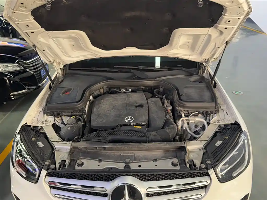Mercedes-Benz GLC 2020 — фото 16