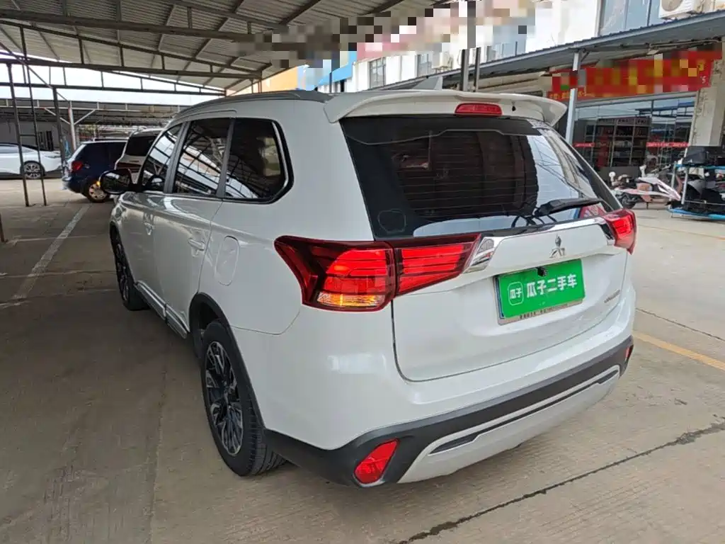 Mitsubishi Outlander 2019