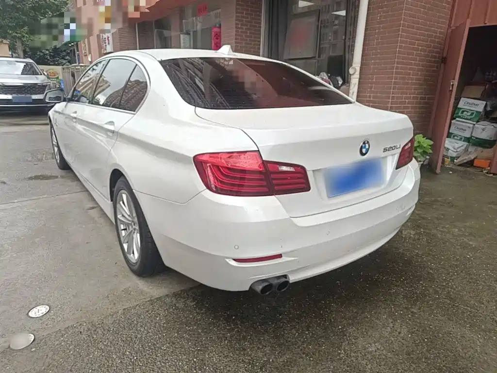 BMW 5 Series 2016