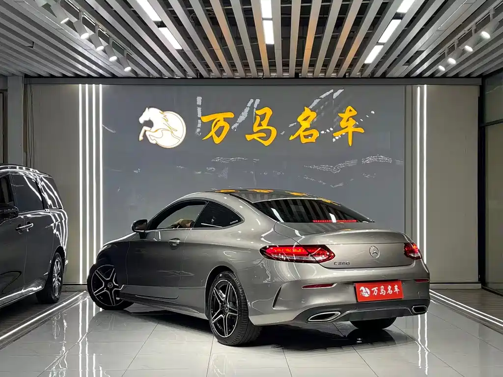 Mercedes-Benz C-Class 2019