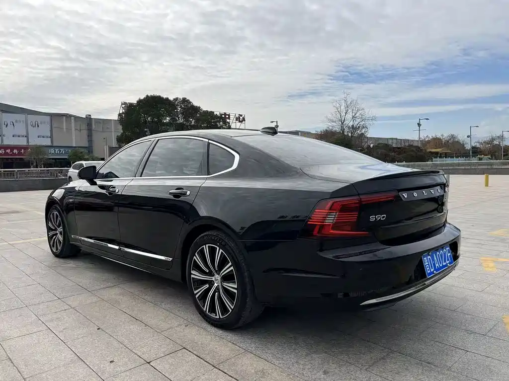 Volvo S90 2022 — фото 6